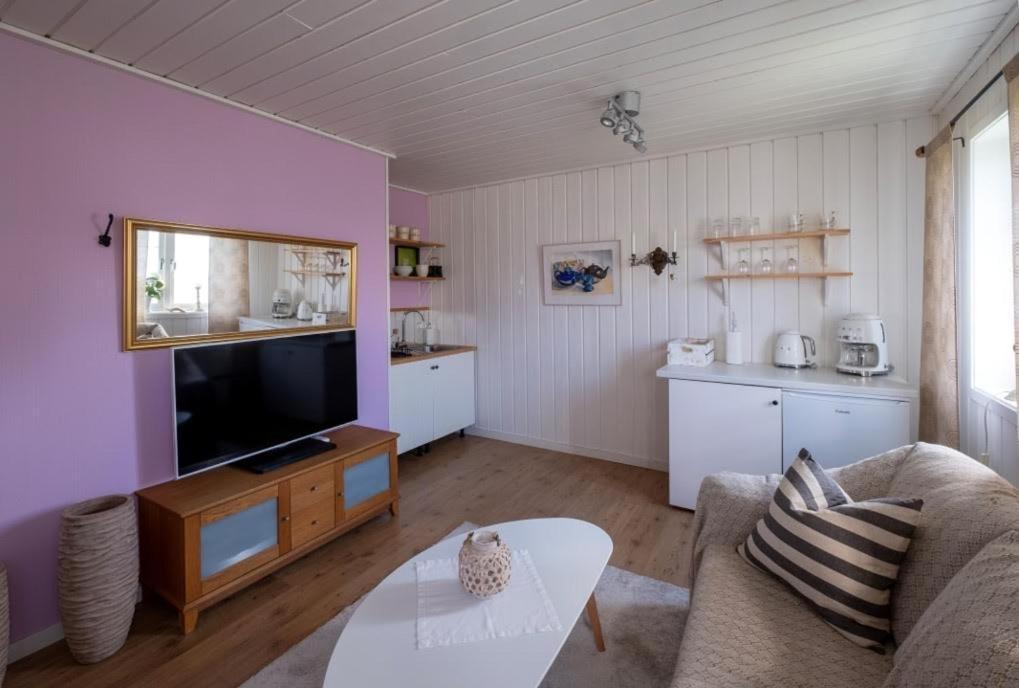 Lilla Groena Huset Pa Garden Härnösand Exteriör bild